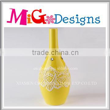 Wholesale Yellow Ceramic Beautiful Flower Vases For Wedding Decorations