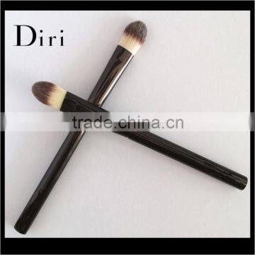 Wholesale custom makeup brushes from China