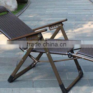 Outdoor High Back Rattan Chair /Weight Capacity Durable Rattan Lay Chair/Fold able Armrest Chair with Pillow and Armrest