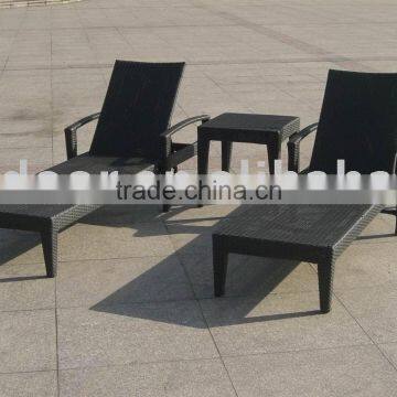 folding rattan sun lounge