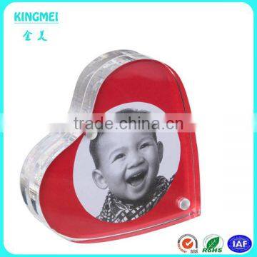 2015 Custom Wholesale Romantic Acrylic Heart Shaped Magnetic Photo Frame photo-3