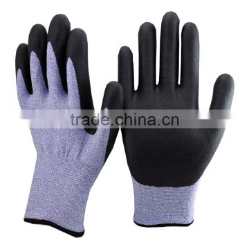 NMSAFETY Nylon and white glassfibre and UHMWPE PU glove dipping on palm protective gloves /cut resistant gloves level 5 for sale