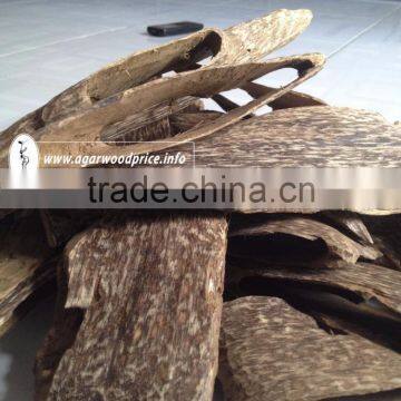 High Quality Agarwood Chunks burner