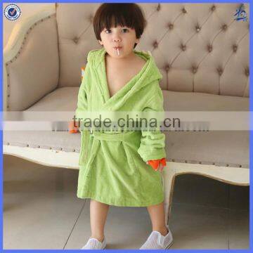 Customzied animal design hooded baby bathrobe wholesale, kids bathrobe factory