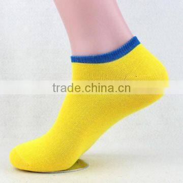 Solid Color Cheap Cotton Boat Men Socks photo-4