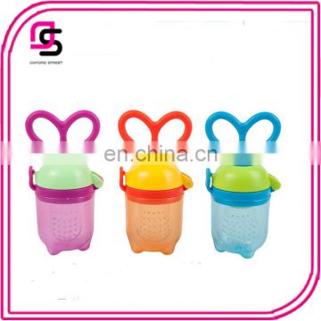 2017 Hot selling baby pacifier fresh food feeder for fruit vegetable