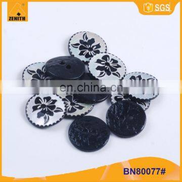 Custom Carving Natural Agoya Shell Button with Printing Flower BN80077