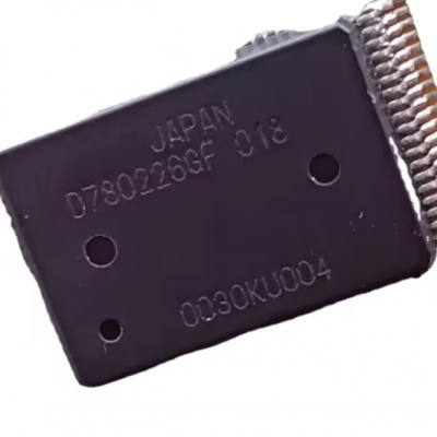 New Original Imported Genuine Products UPD780226GF-018-3B9 D780226GF Automotive Computer Board Chip