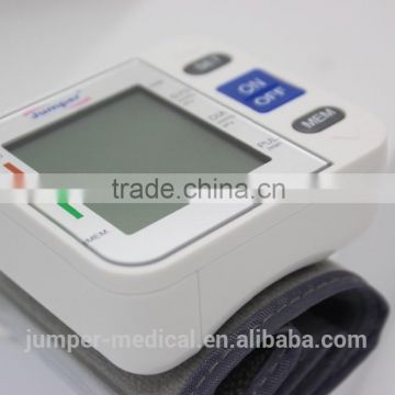 Shenzhen high quality good price upper arm blood pressure monitor with CE FDA certification