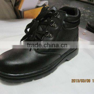 safety shoes for construction workers