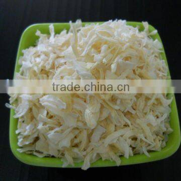 DRIED WHITE ONION KIBBLED INDIAN SUPPLIER