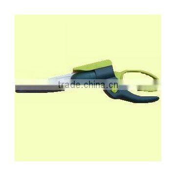 Hand pruner