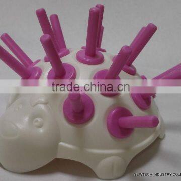 Porcupine Bobbin Holder Holds up to 30 Bobbins photo-3