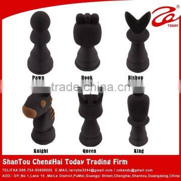 2015 New toy,super light clay international chess game