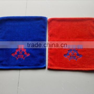 Lowest price small MOQ custom design sport towel personalized sport towel logo towel