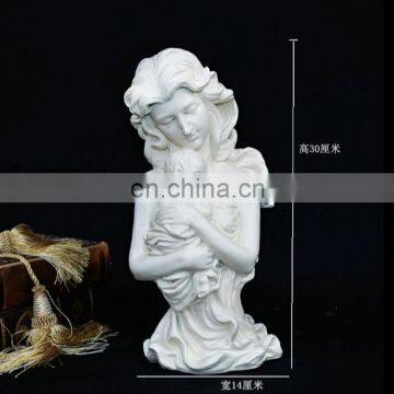 unpaid resin mother with baby statue