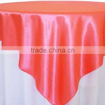 Red Satin Table Overlay and White Polyester Table Cloth for Weddings