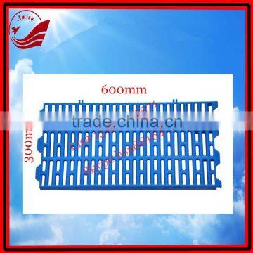 300*600mm farrowing crate Slatted flooring