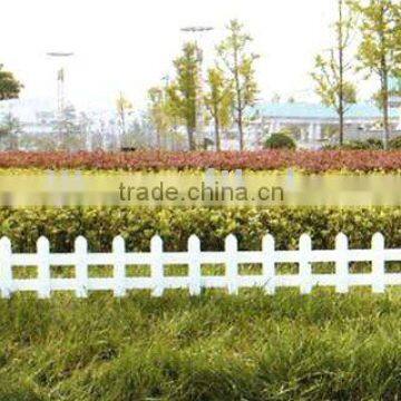 PVC guardrail for Lawn