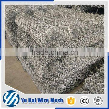 Small moq professional manufacturer chain link fence barbed wire                        
                                                                                Supplier's Choice