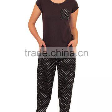 Wholesale Classic Printed Women Cotton T-shirt and Cuffed Pants Pajama Sets