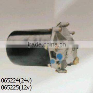 Hot Selling 065224(A) 0655225(B) Export Air Dryer for Truck Bus