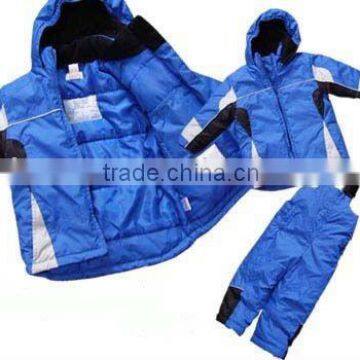 waterproof and windproof blue ski jacket and pants