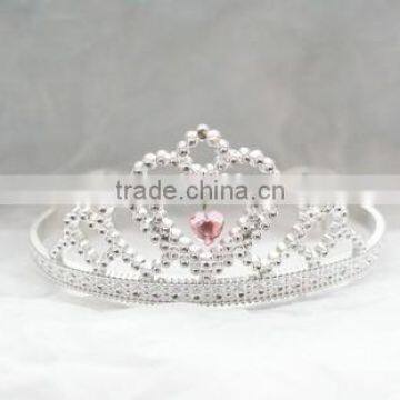 8.5cm High X 12cm Diameter Metallic Silver Heart Plastic Tiaras and Crowns photo-3