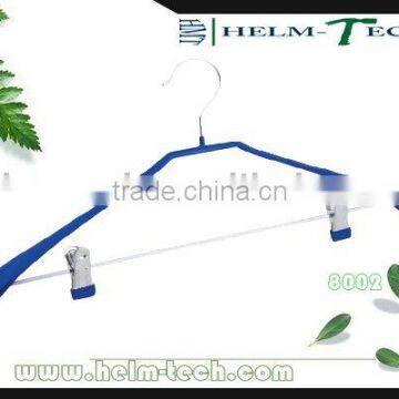 PVC Coated Anti-slip Clothes Hanger With Pegs-8002