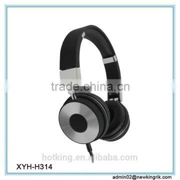 2015 High Quality and Competetive Price Headphone Case