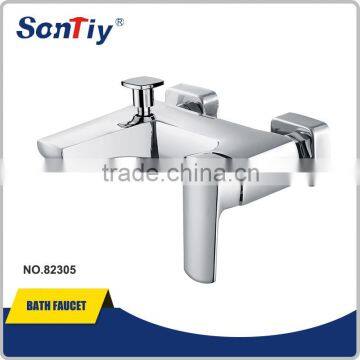 Multifunctional bathroom mixer with divertor