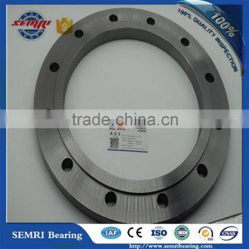 There are many types of machine bearing for Disc type feeder bearing and Sand mixer bearing