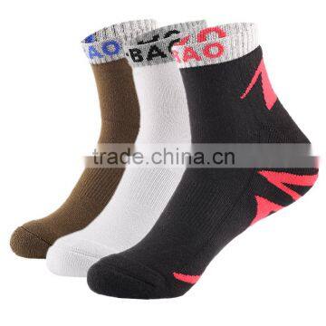 Man antibacterial badminton sports socks,towel sports socks for winter RB8802