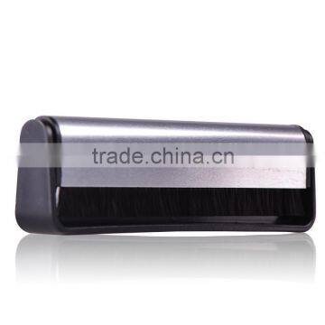 Hot selling silvery Hanging brush carbon fiber vinyl record cleaning brush