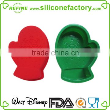 FDA & LFGB approved silicone Christmas glove shape cake molds