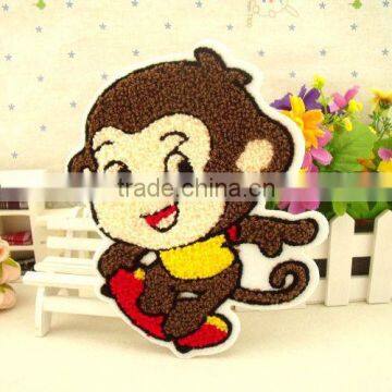 custom made lovely Monkey Skateboarding y embroidery chenille patches