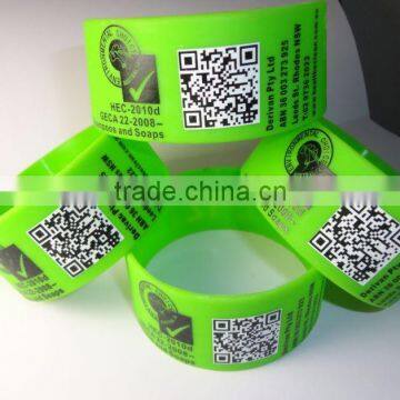 2016 hottest with multi colors cheap custom silicon bracelet