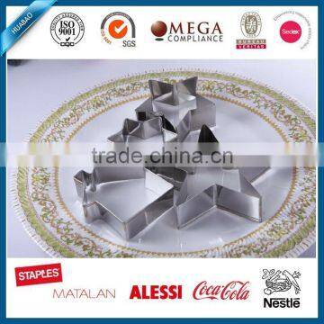 Promotion kitchenware metal cookie molds for gifts