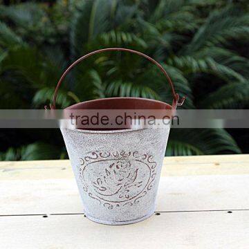 Guangxi Factory Hot Sale Living Room Decoration Metal Galvanized Embossed Flower Vase With Handle photo-3