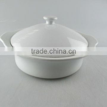 Wholesale cheap white ceramic tureen for soup/dinner use with lid