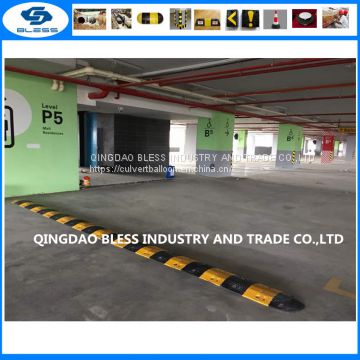 factory sale 1000*340*50mm rubber speed bump Traffic One Way Speed Breaker Rubber striped speed bump & End caps