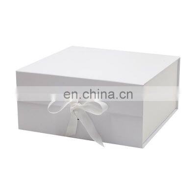 Custom ribbon bow luxury white clothing subscription gift packaging box in stock