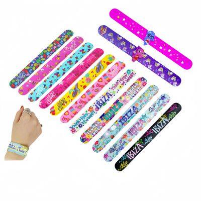 Cheap Customized Gifts Advertise Printing Silicone Rubber Snap Wrap Clap Wristband for Promotional Events Fundraising
