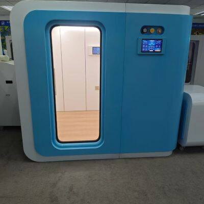 Rigid Oxygen Chamber, Which Can be Used by Multiple People, Inhales Oxygen to Help Sleep