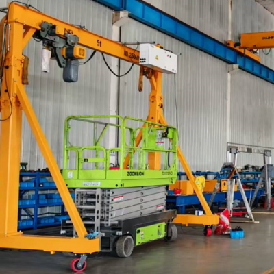 Portable Height Adjustable Mobile Gantry Crane photo-1