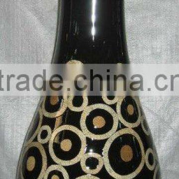 Vase inlaid egshell