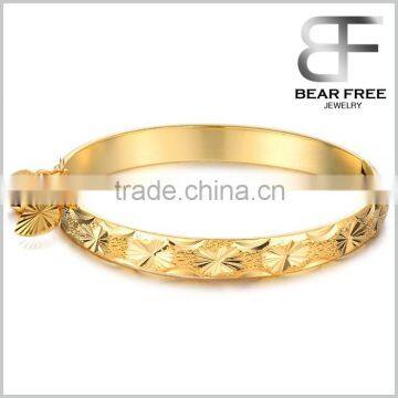 Gold Plated New Born Baby Bracelet Bangle for Infant with Charms Heart Leaf Bell