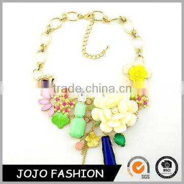 Gold fashion flower design jewelry women fashionable jewelry statement necklace