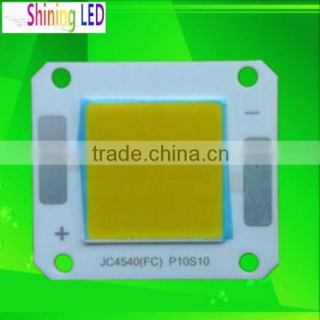 DC 30-32V 1050mA 4046 Sanan / Epistar / Bridgelux Ceramic Base 30W COB LED Chip