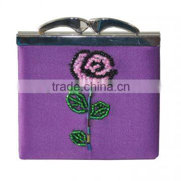 mini frame coin purse with beaded flower